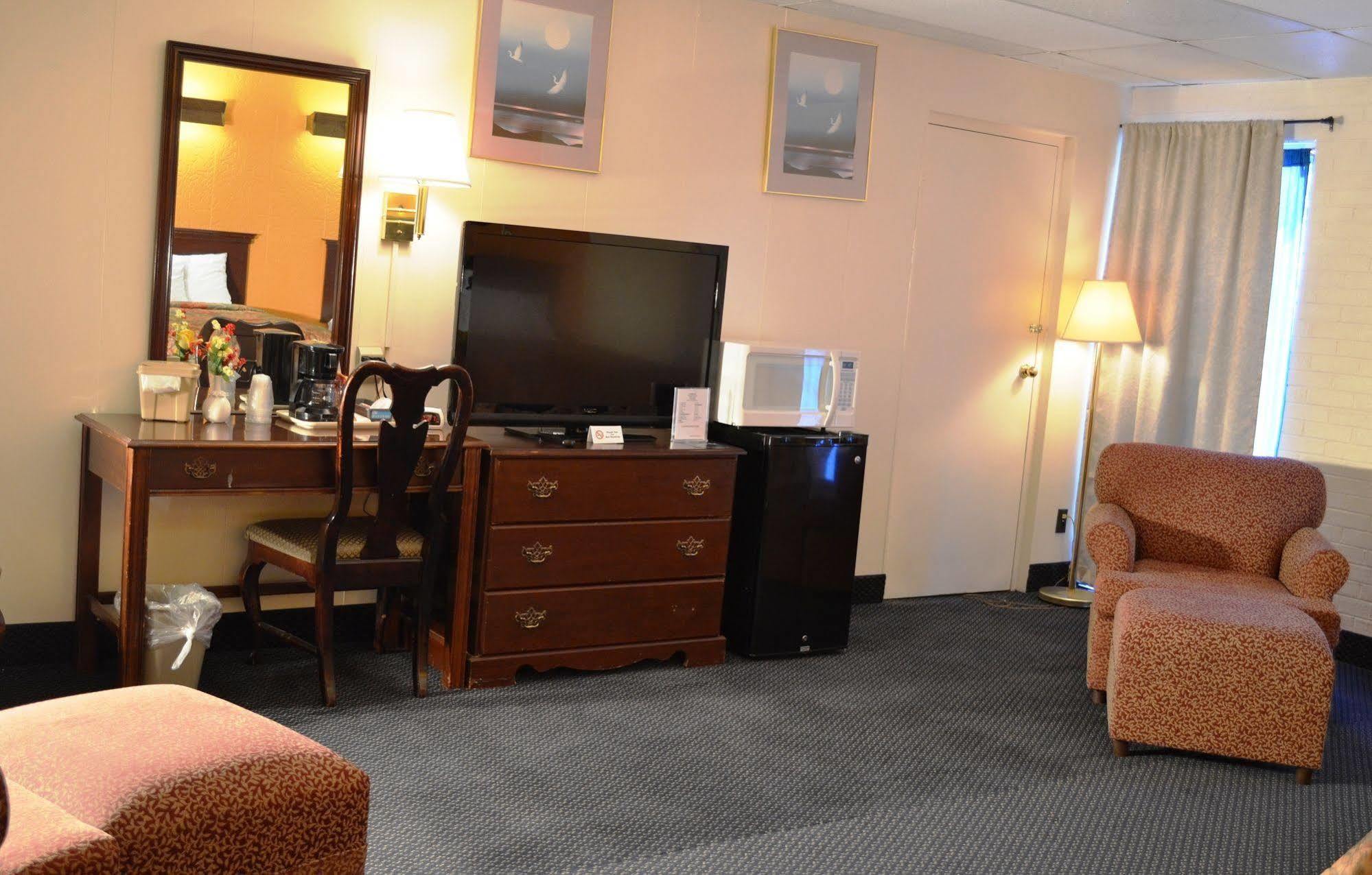 Economy Inn Bluefield מראה חיצוני תמונה