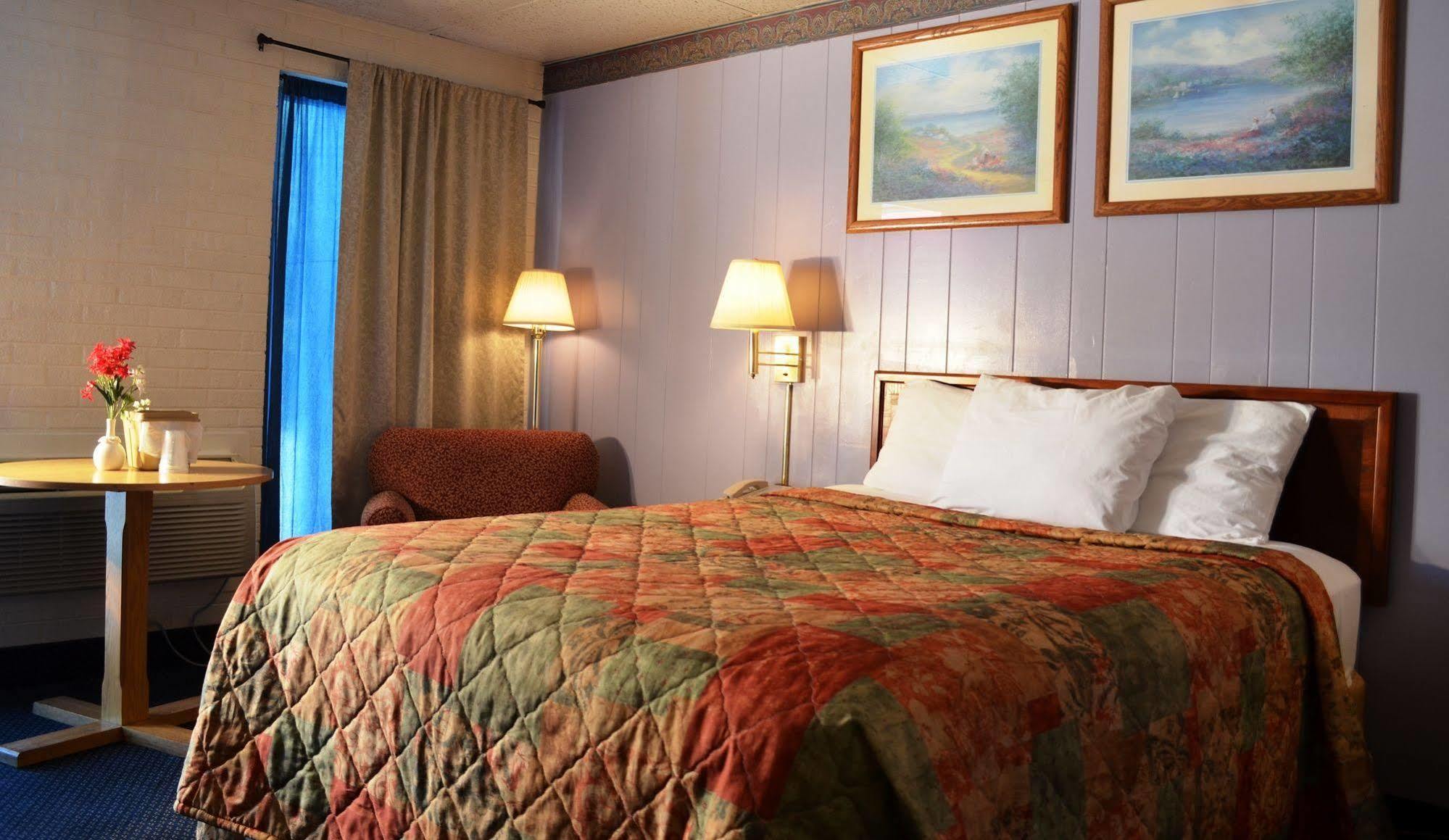 Economy Inn Bluefield מראה חיצוני תמונה