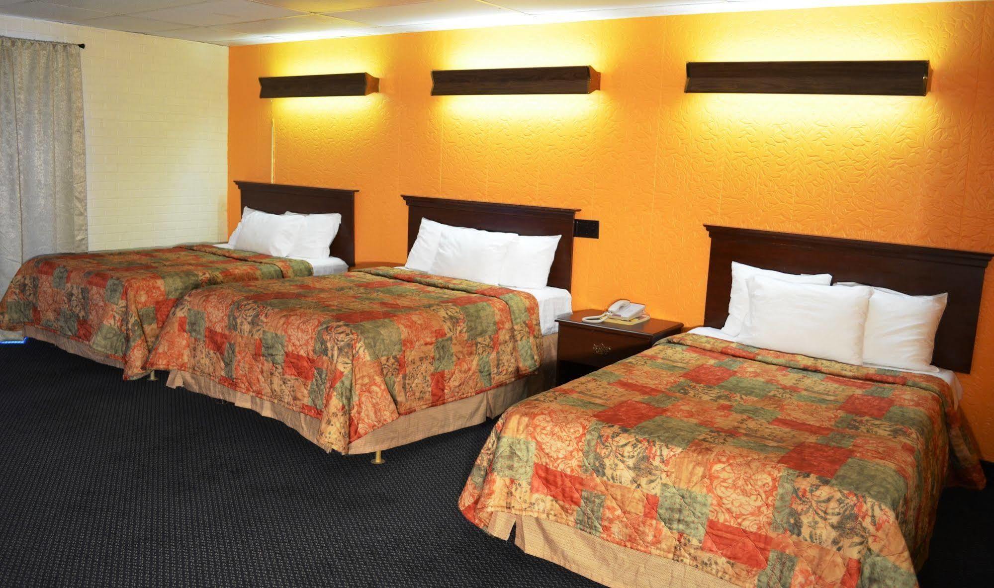 Economy Inn Bluefield מראה חיצוני תמונה
